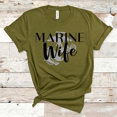 Marine Wife Tshirt LI4A0