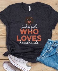 Who Loves Dachshunds Tshirt TY4AG0