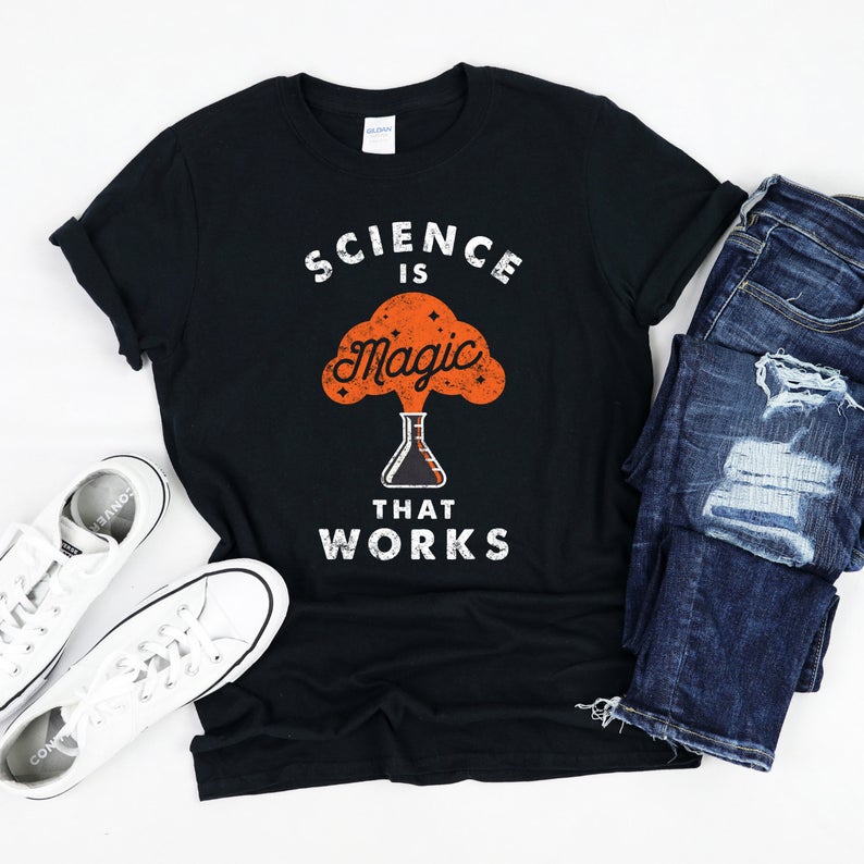 Science is Magic T-Shirt SR22A1