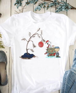 Tree and snoopy christmas T-Shirt AL10J3