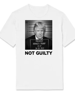 Trump campaign fundraises mugshot T Shirt